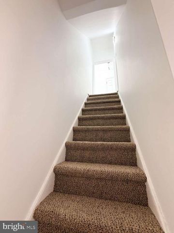 1050 CULVERT ST, Reading, PA 19602