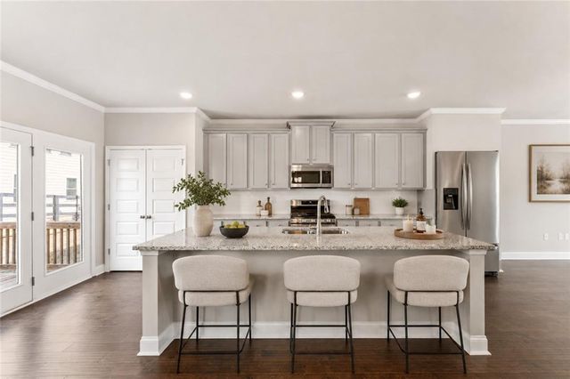 2020 Manor Pointe Drive 19, Cumming, GA 30041