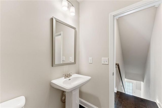 2020 Manor Pointe Drive 19, Cumming, GA 30041