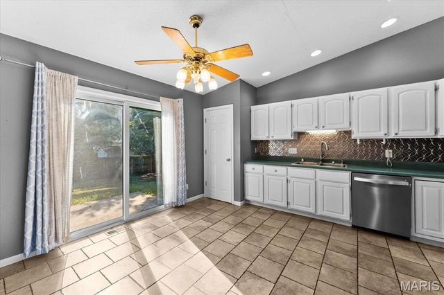 708 S Library Street, Waterloo, IL 62298
