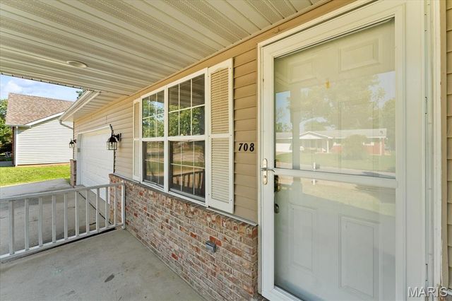 708 S Library Street, Waterloo, IL 62298