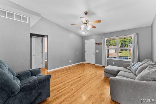 708 S Library Street, Waterloo, IL 62298