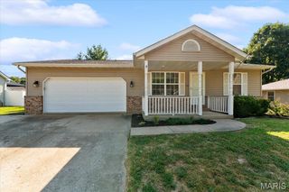 708 S Library Street, Waterloo, IL 62298