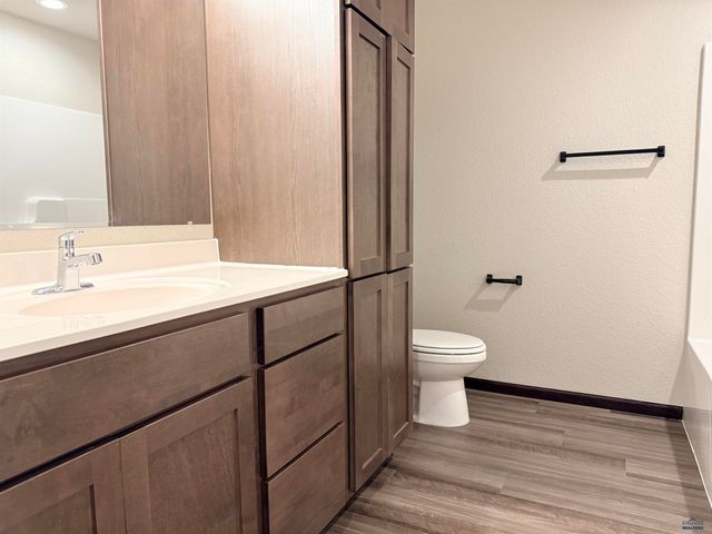 4234 LODI LN, Rapid City, SD 57703