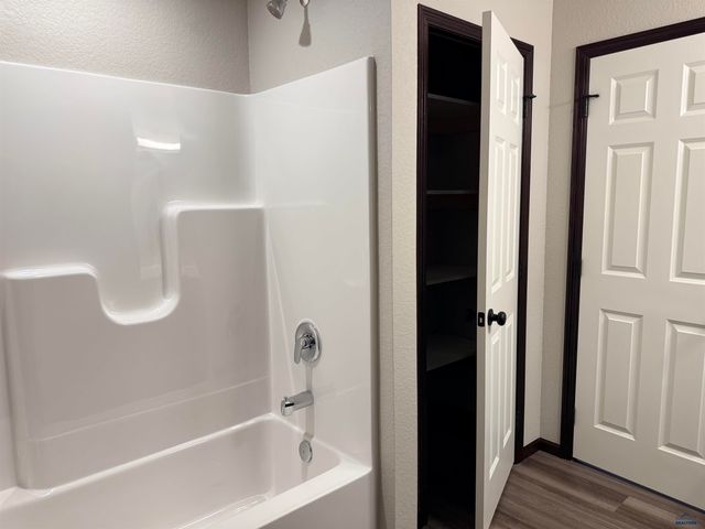 4234 LODI LN, Rapid City, SD 57703