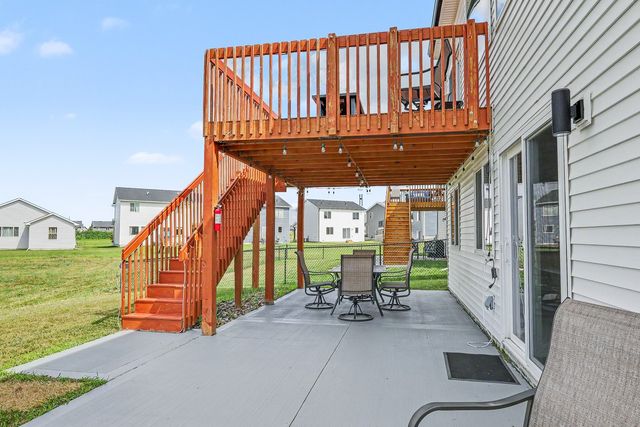 2930 Indigo Lane, Pella, IA 50219