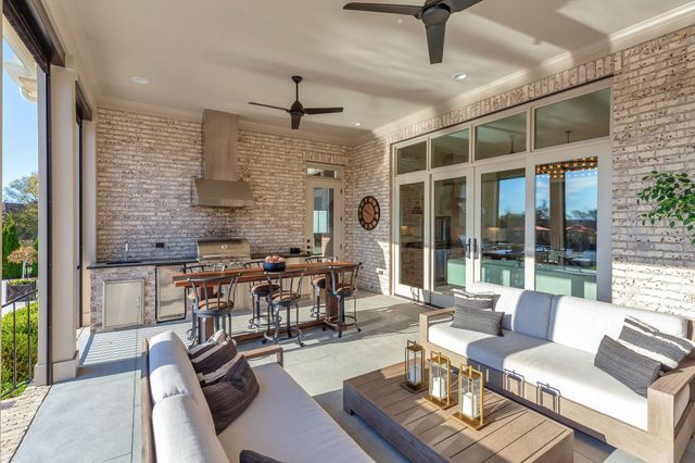 6313 Percheron Lane, Arrington, TN 37014