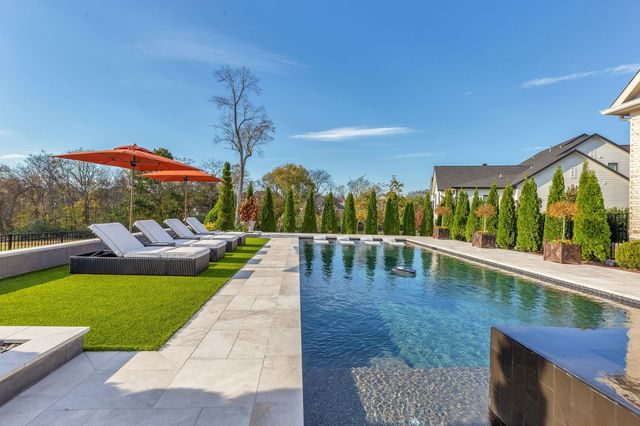 6313 Percheron Lane, Arrington, TN 37014