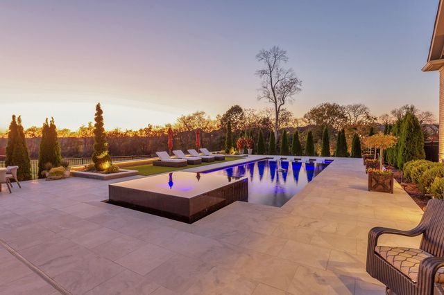 6313 Percheron Lane, Arrington, TN 37014