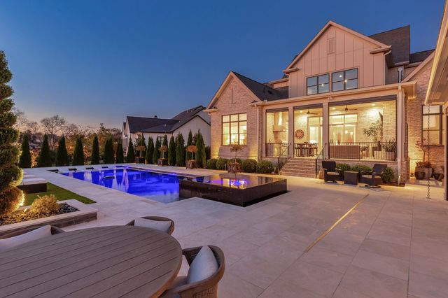 6313 Percheron Lane, Arrington, TN 37014