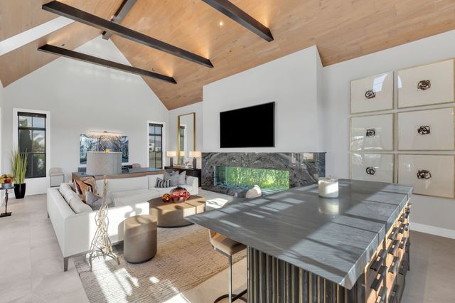 6313 Percheron Lane, Arrington, TN 37014