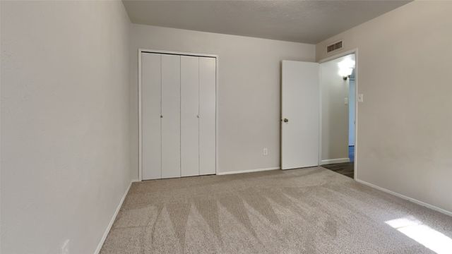 2100 Chatsworth Road, Carrollton, TX 75007