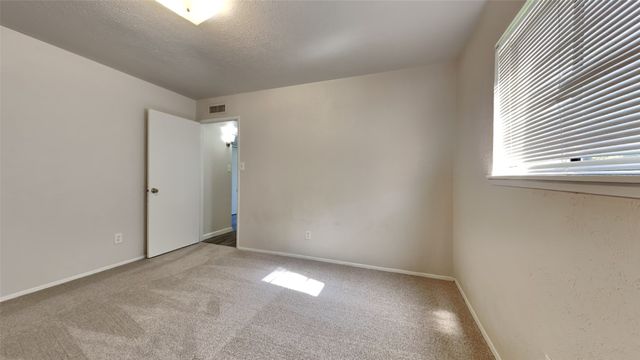 2100 Chatsworth Road, Carrollton, TX 75007