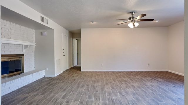 2100 Chatsworth Road, Carrollton, TX 75007