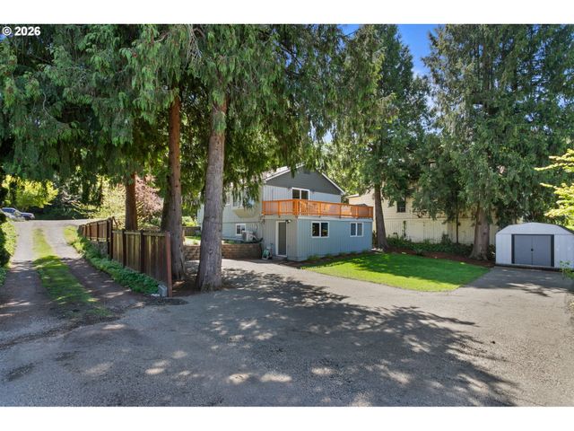 509 JQ ADAMS St, Oregon City, OR 97045