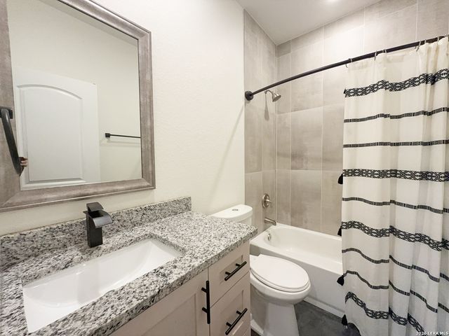 656 Fawn Drive, Spring Branch, TX 78070