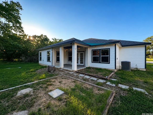 656 Fawn Drive, Spring Branch, TX 78070