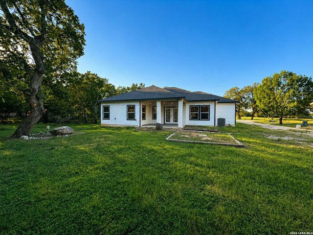 656 Fawn Drive, Spring Branch, TX 78070