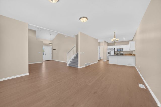 1364 E OLD MAPLE CT, Murray, UT 84117