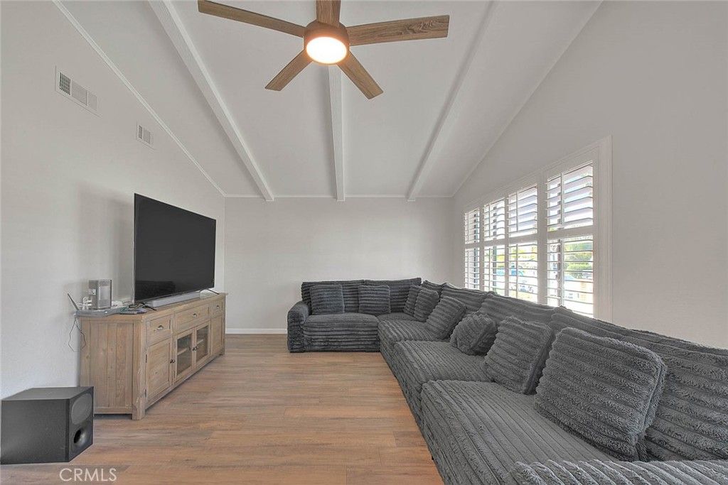 Image 6 of property listing at 44591 Springwood, Hemet, CA 92544