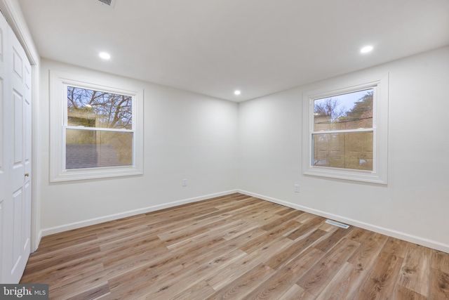 206 CLUB HOUSE DR, Willingboro, NJ 08046