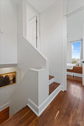 2392 Maryland Avenue, Cincinnati, OH 45204