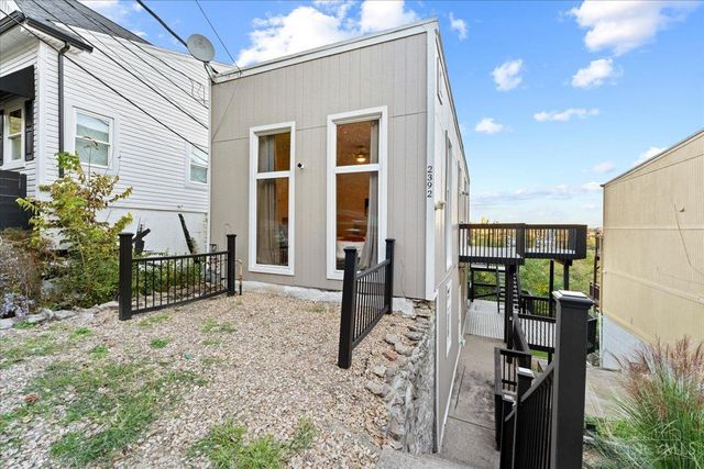 2392 Maryland Avenue, Cincinnati, OH 45204