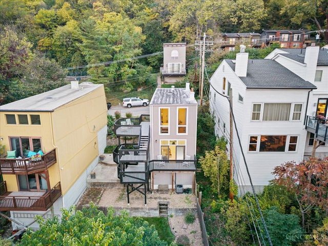 2392 Maryland Avenue, Cincinnati, OH 45204