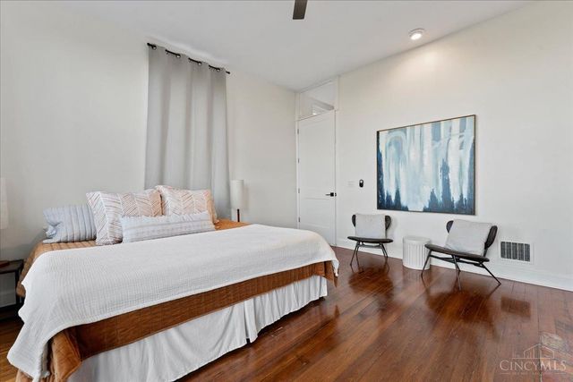 2392 Maryland Avenue, Cincinnati, OH 45204