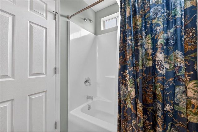 1881 Palmetto Isle Drive, Mount Pleasant, SC 29466