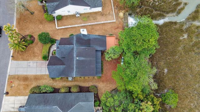 1881 Palmetto Isle Drive, Mount Pleasant, SC 29466
