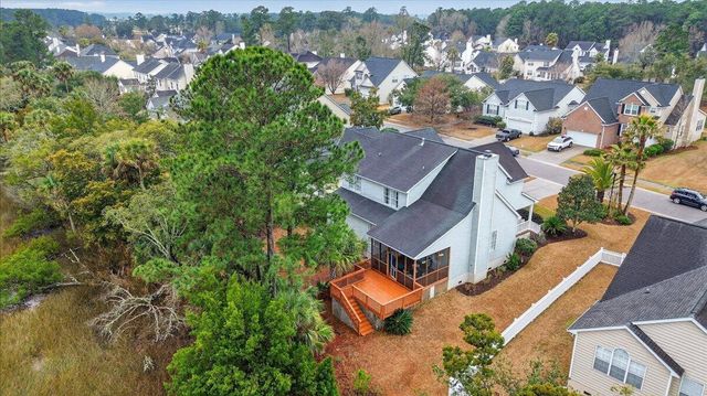 1881 Palmetto Isle Drive, Mount Pleasant, SC 29466