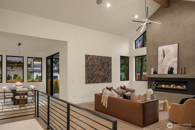 11216 NE 103rd Place, Kirkland, WA 98033