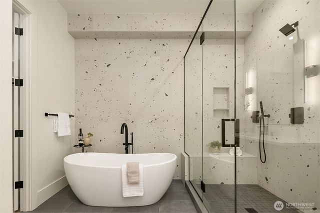 11216 NE 103rd Place, Kirkland, WA 98033