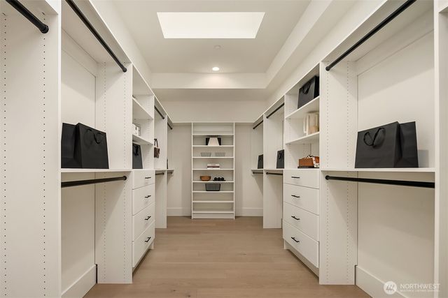 11216 NE 103rd Place, Kirkland, WA 98033