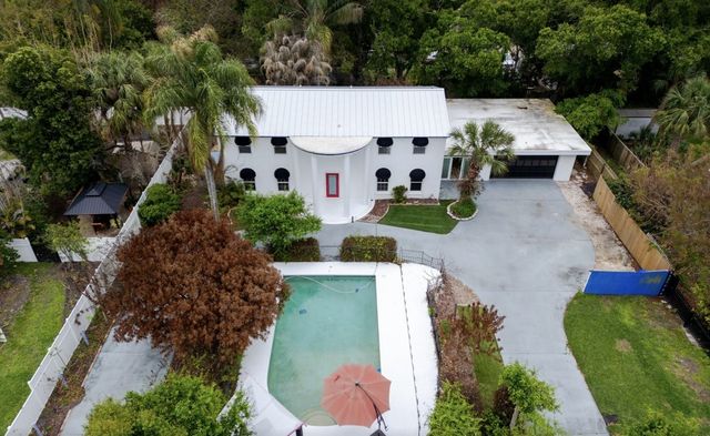 1126 21st Court, Vero Beach, FL 32960