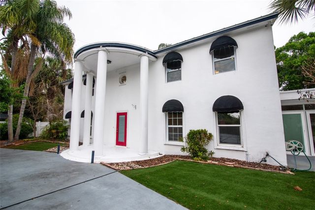 1126 21st Court, Vero Beach, FL 32960