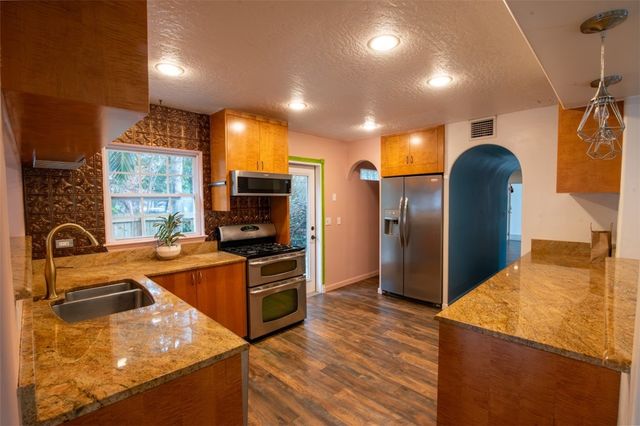 1126 21st Court, Vero Beach, FL 32960