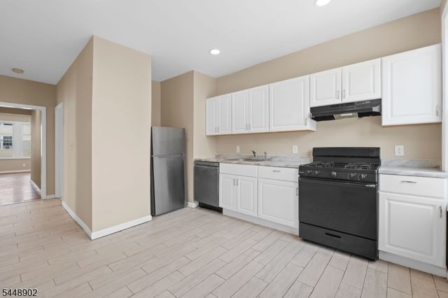 278 Wainwright St, Newark City, NJ 07112