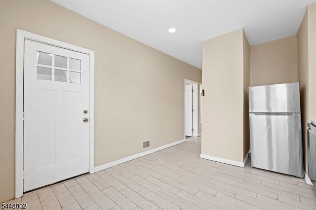 278 Wainwright St, Newark City, NJ 07112
