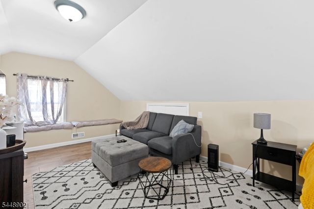 278 Wainwright St, Newark City, NJ 07112
