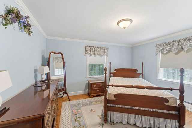 127 Anawan Rd, North Attleboro, MA 02760