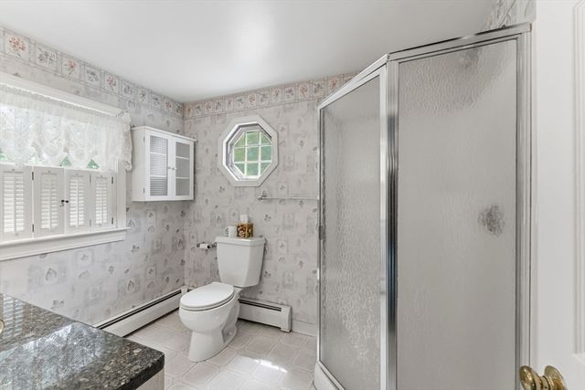 127 Anawan Rd, North Attleboro, MA 02760