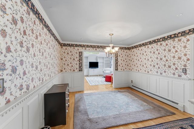 127 Anawan Rd, North Attleboro, MA 02760