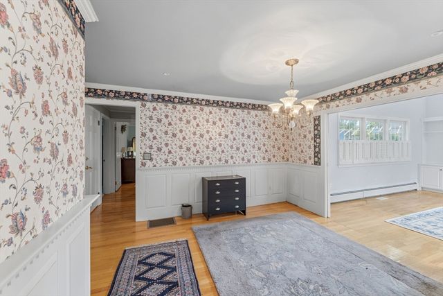 127 Anawan Rd, North Attleboro, MA 02760
