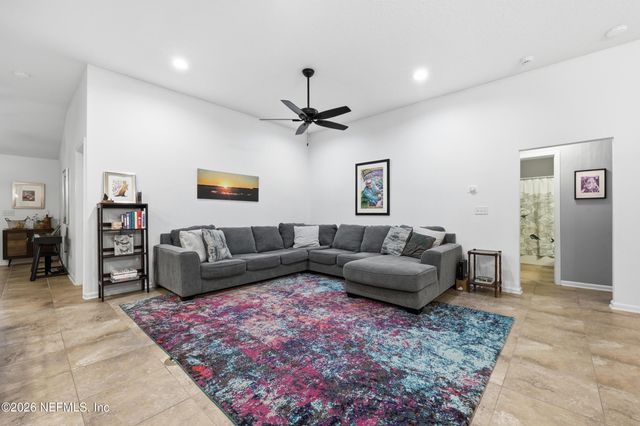 90 VESTAVIA Court, Jacksonville, FL 32081