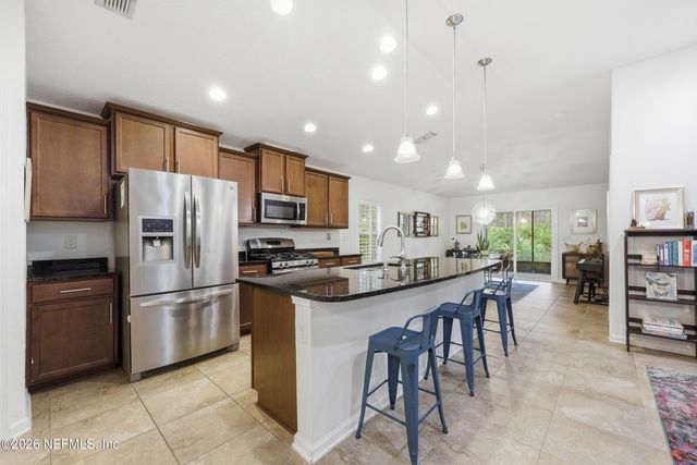 90 VESTAVIA Court, Jacksonville, FL 32081