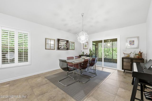 90 VESTAVIA Court, Jacksonville, FL 32081