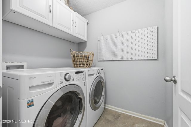 90 VESTAVIA Court, Jacksonville, FL 32081