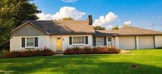 98 Shadywood Road, Rochester Hills, MI 48307